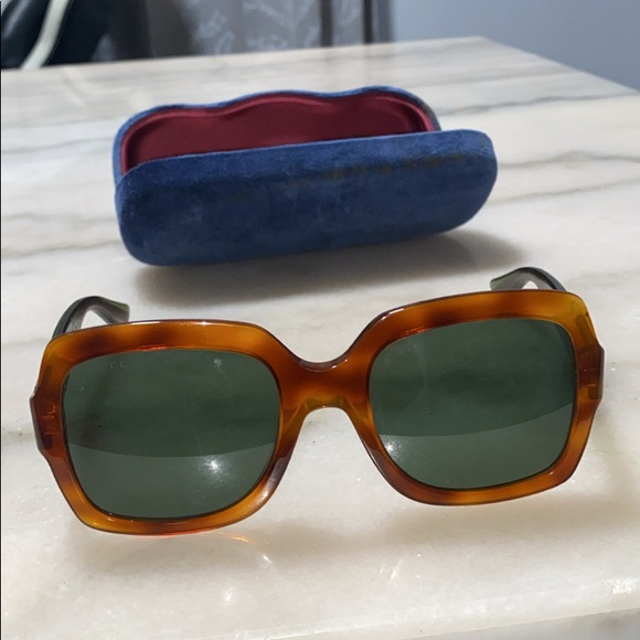 Gucci sunglasses - Picture 3 of 6